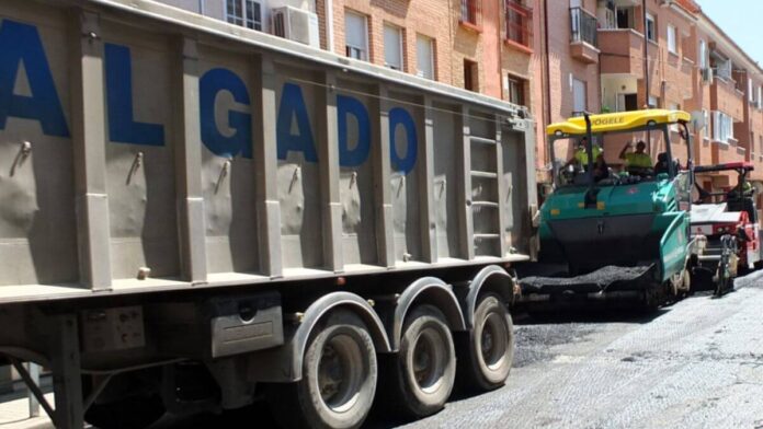 desvios por obras en plaza de la cosntitucion de paracuellos