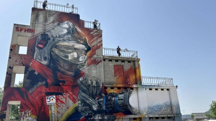 mural del parque de Bomberos de Alcalá