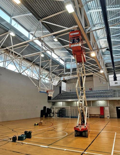mantenimiento polideportivo paracuellos febero 2026