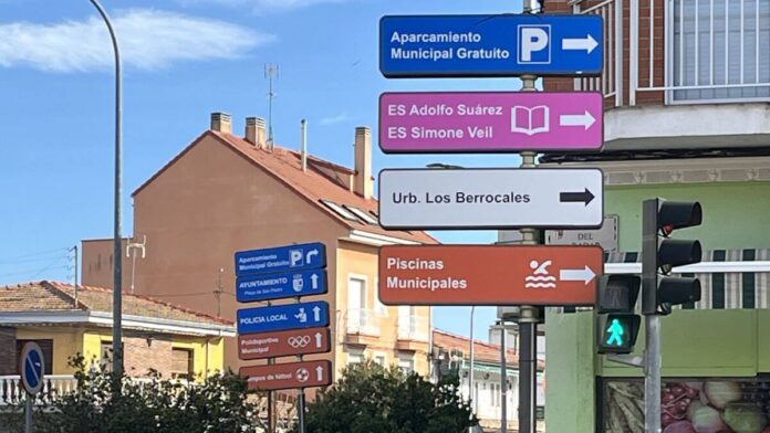 nueva lseñalización direccional paracuellos