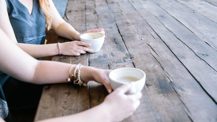 Café entre mujeres paracuellos 2026