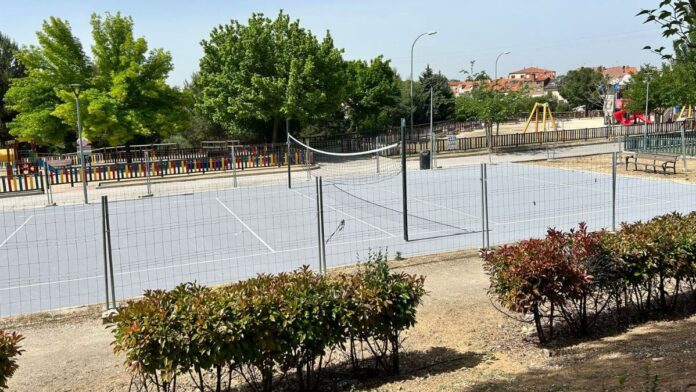 nueva pista voleibol paracuellos