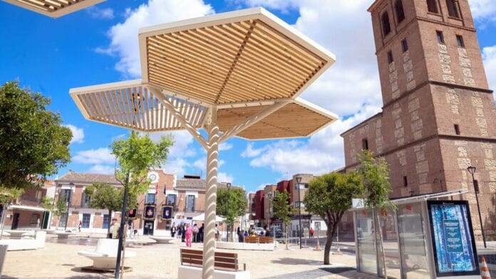 plaza de la constitucion paracuellos renovada mayo 2026